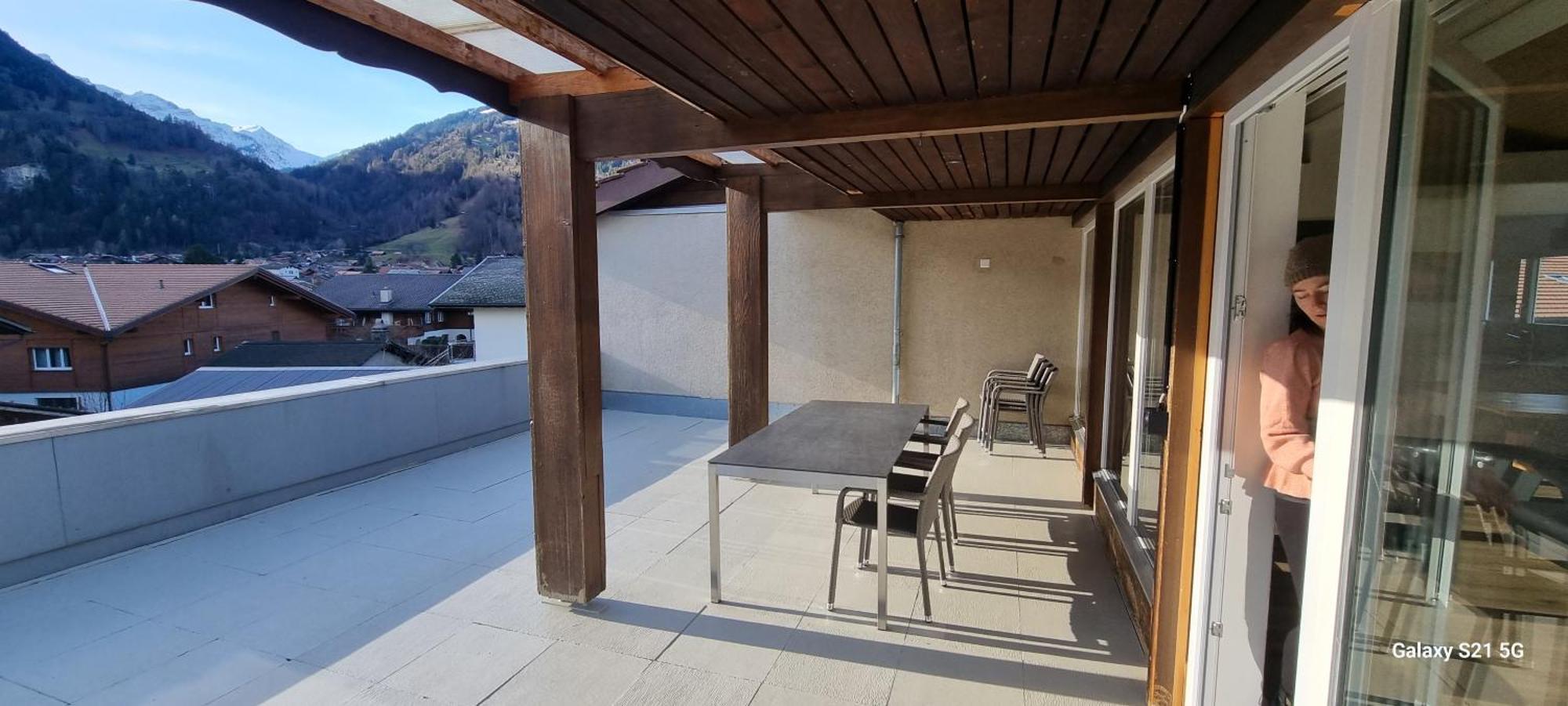 Mountain - Lake Apartement 1 Wilderswil Bagian luar foto